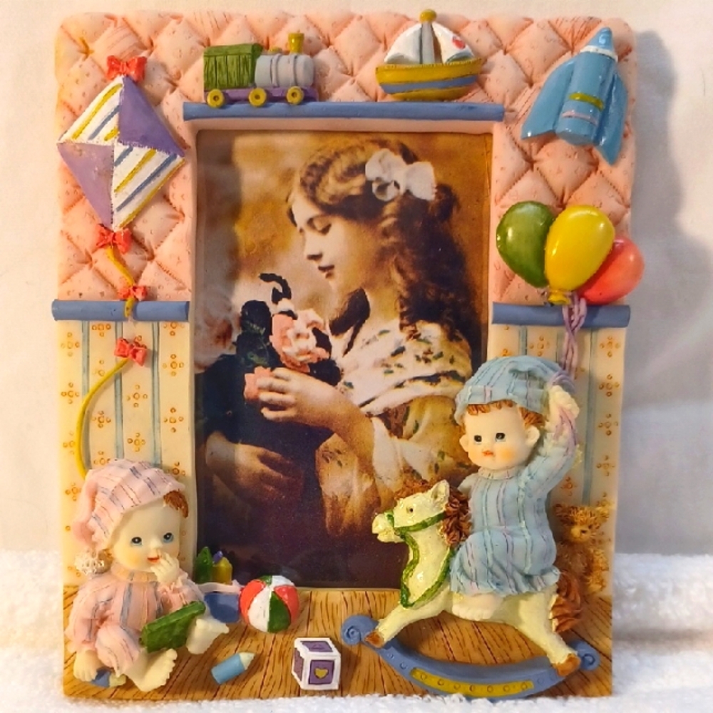 3D Resin Photo Frame Free Standing Tabletop Frame 5” X 3.5”